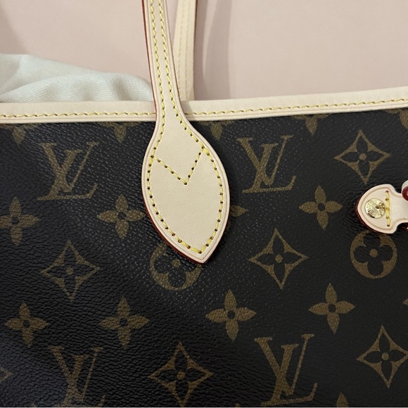 LOUIS VUITTON MONOGRAM NEVERFULL MM PIVOINE SHOULDER BAG TOTE - Picture 6 of 9